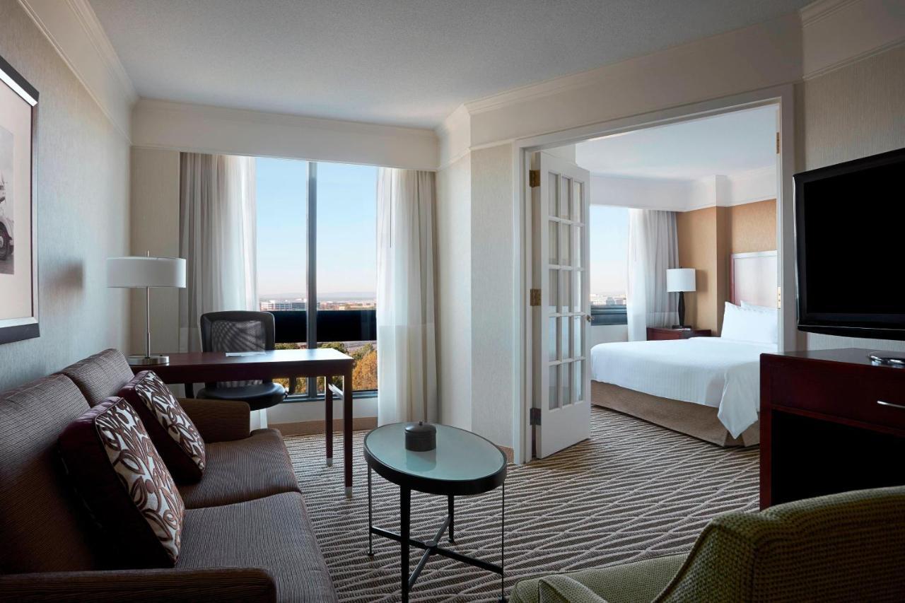 Washington Dulles Marriott Suites Herndon Eksteriør billede
