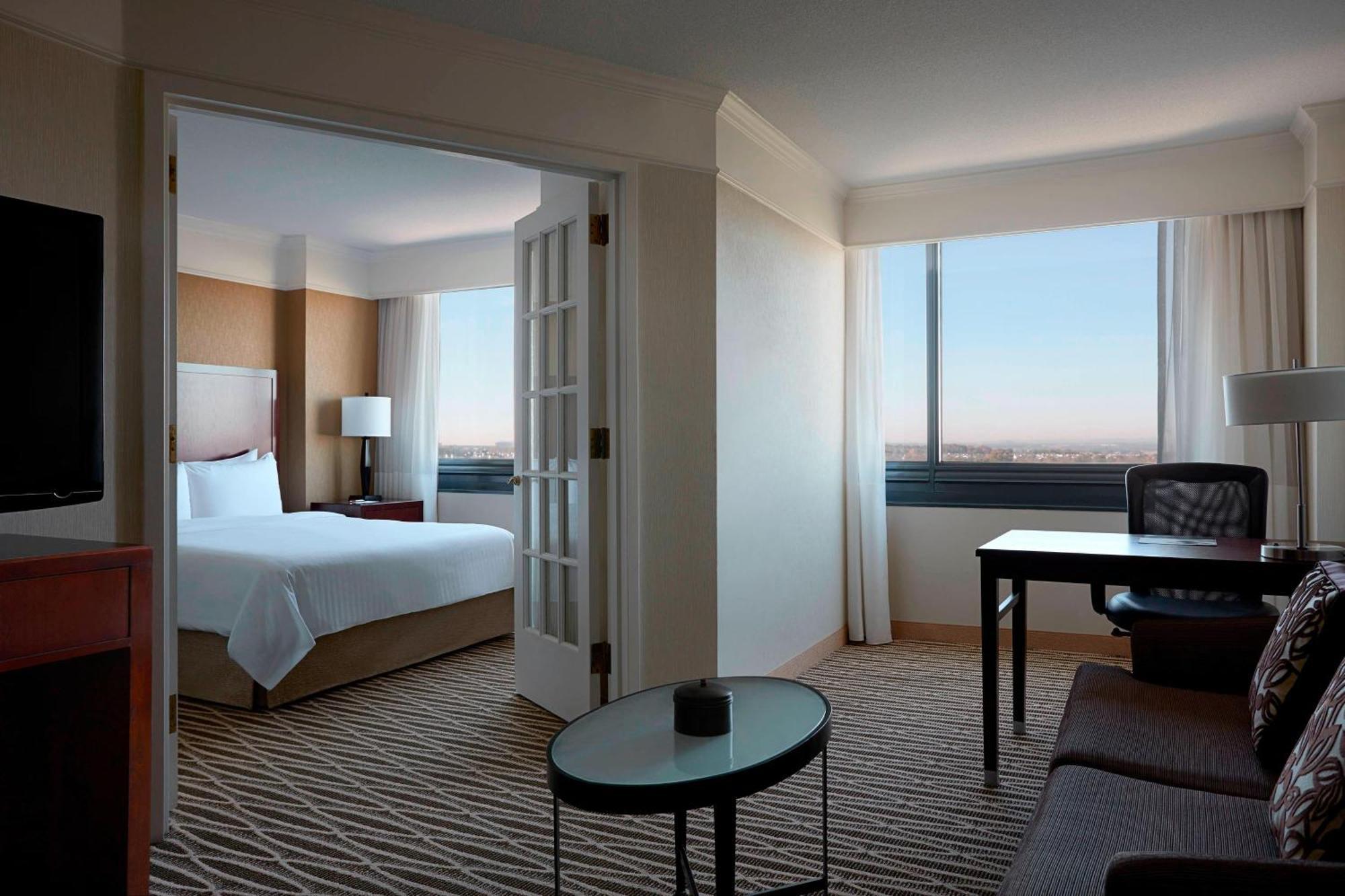 Washington Dulles Marriott Suites Herndon Eksteriør billede